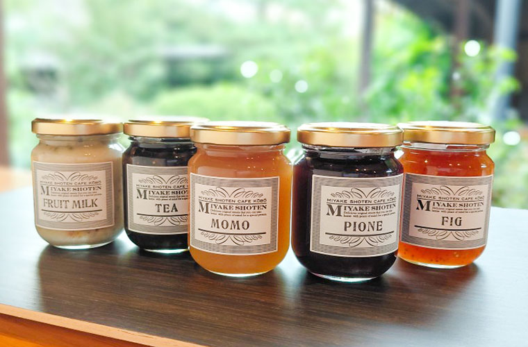 三宅商店カフェ工房